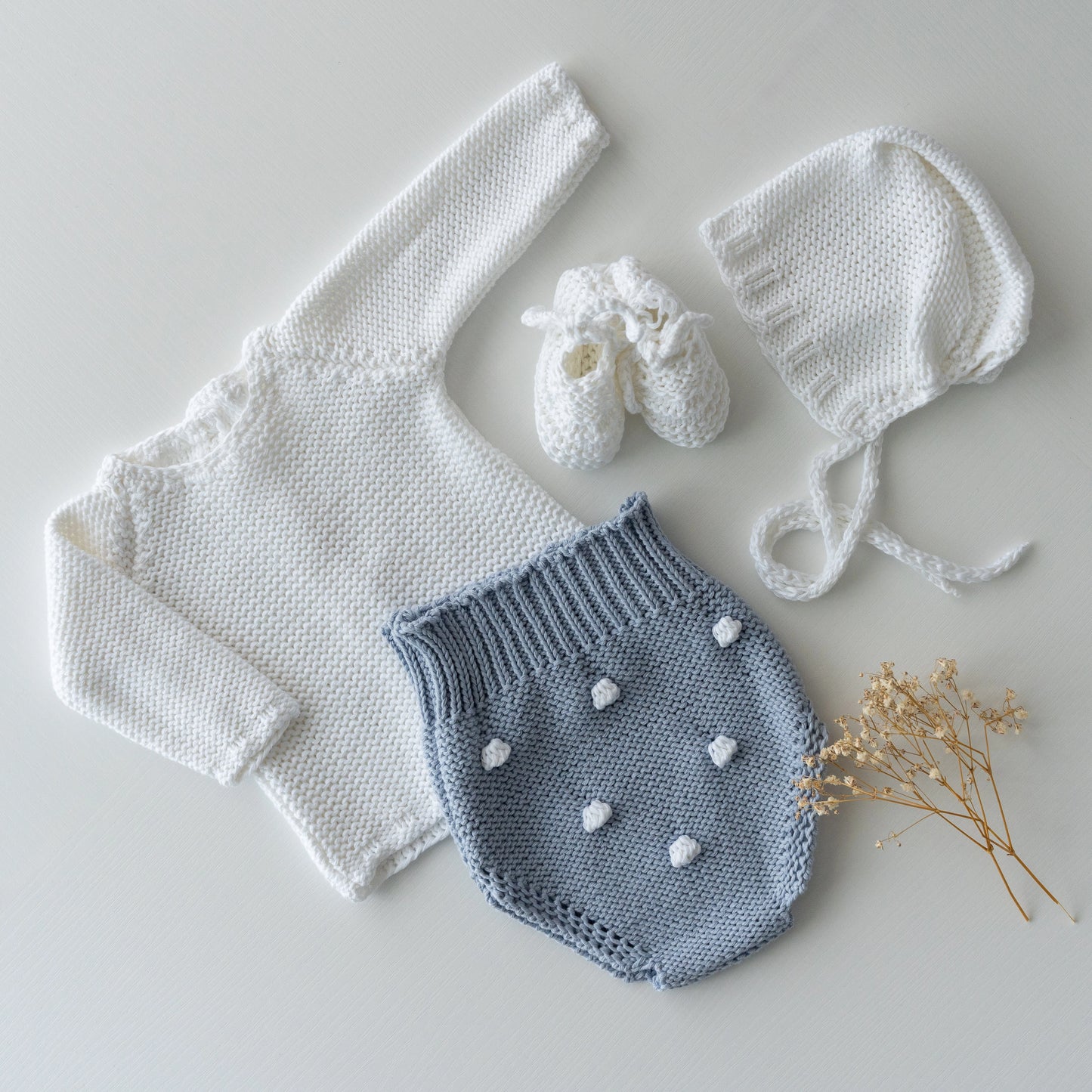 Conjunto Bodoque Blanco y Azul Empolvado